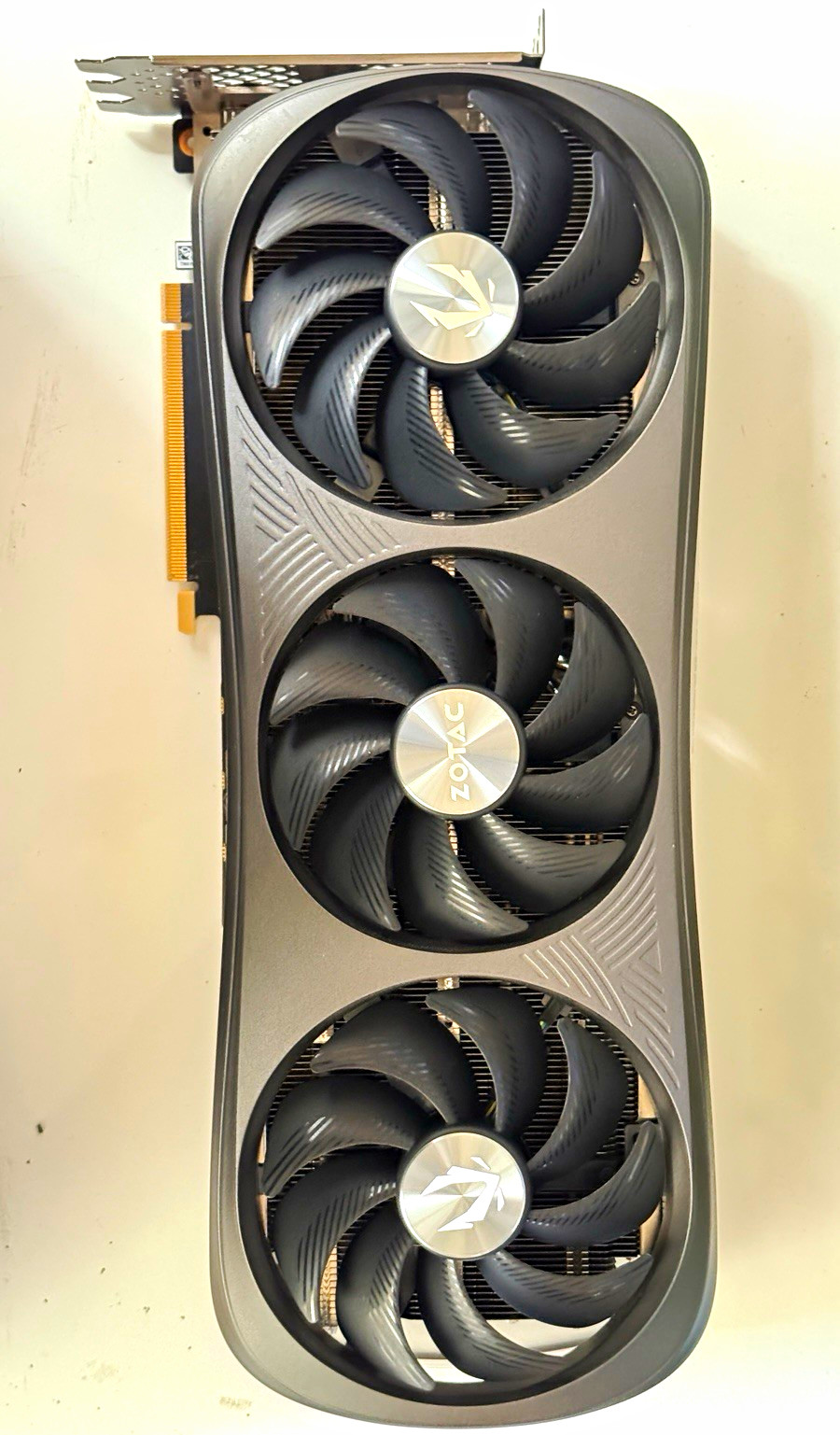 Rtx 4090 24Gb Graphics Card - BH АКЦИЯ: КУПИТЕ 2, ПОЛУЧИТЕ 1